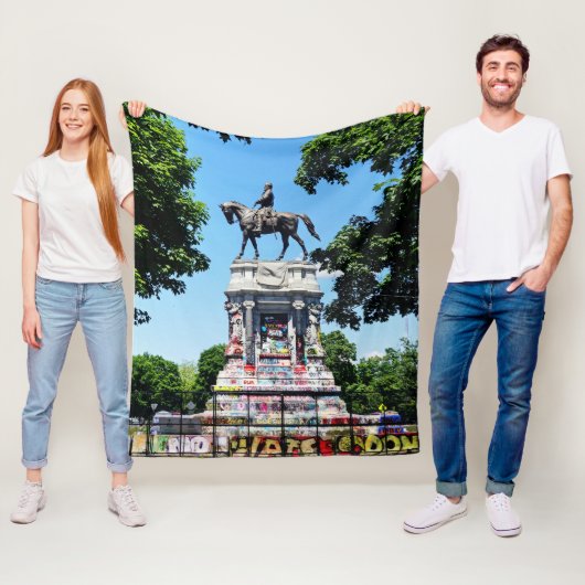 Couverture Polaire Statue de Robert E. Lee (En situation)