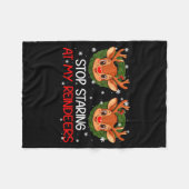 Couverture Polaire Stop Staring At My Reindeer Cute Christmas Xmas Wo (Devant (Horizontal))
