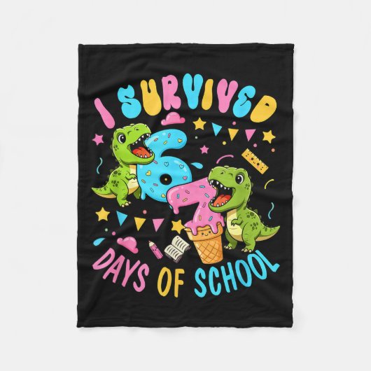 Couverture Polaire Survived 67 Days Of School T-rexes Funny Six Seven (Devant)