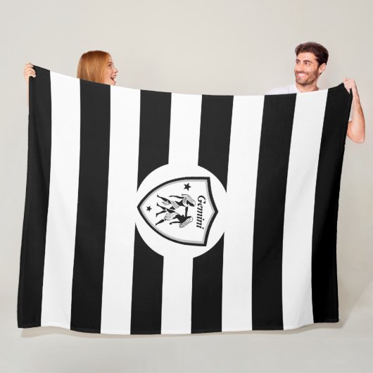 Couverture Polaire Symbole de Gemini       (En situation)