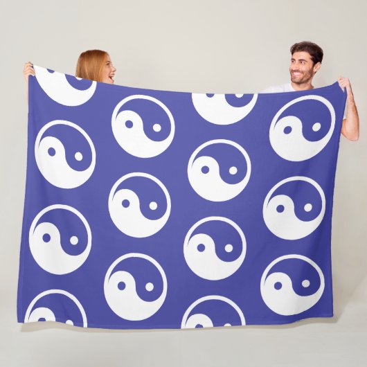 Couverture Polaire Symbole Yin Yang - tatouage solide design 2 (En situation)
