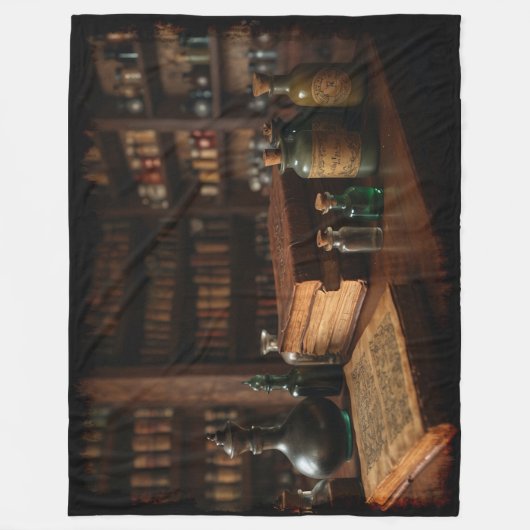 Couverture Polaire Table apothecaire Scène médiévale (Devant)