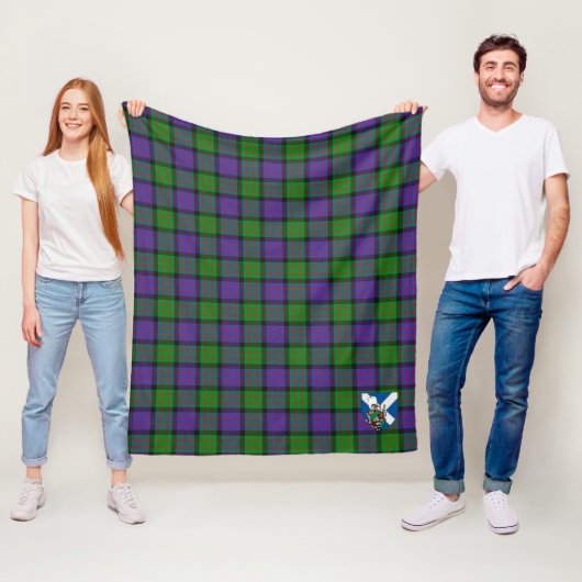 Couverture Polaire Tartan Écossais MacBrayne (En situation)
