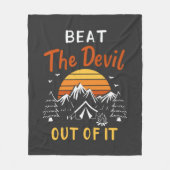 Couverture Polaire Tente RV Camping Beat Out of It (Devant)