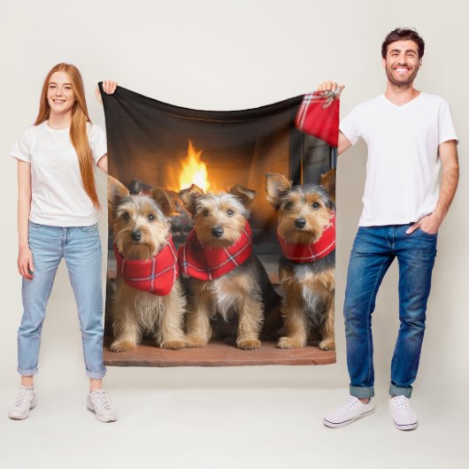 Couverture Polaire Terrier australien près du feu Noël (En situation)