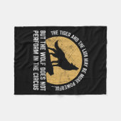 Couverture Polaire The Wolf Does Not Perform In The Circus Shirt - Wo (Devant (Horizontal))