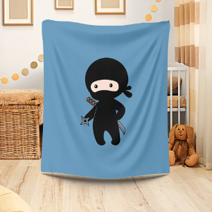 Couverture Polaire Tiny Ninja tenant l'étoile à projeter sur le bleu