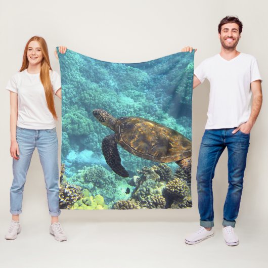 Couverture Polaire tortue de mer (En situation)