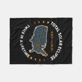 Couverture Polaire Total Éclipse Solaire 2024 Deux Fois Dans Une Vie  (Devant (Horizontal))