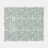 Couverture Polaire Trailing Nom Floral Date de naissance Bébé vert (Devant (Horizontal))