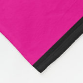 Couverture Polaire Triangle rayures en vert citron, rose chaud et noi (Coin)