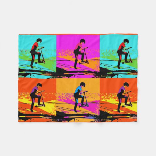 Couverture Polaire Tricks de scooter volant - Cavalier de scooter stu (Devant (Horizontal))