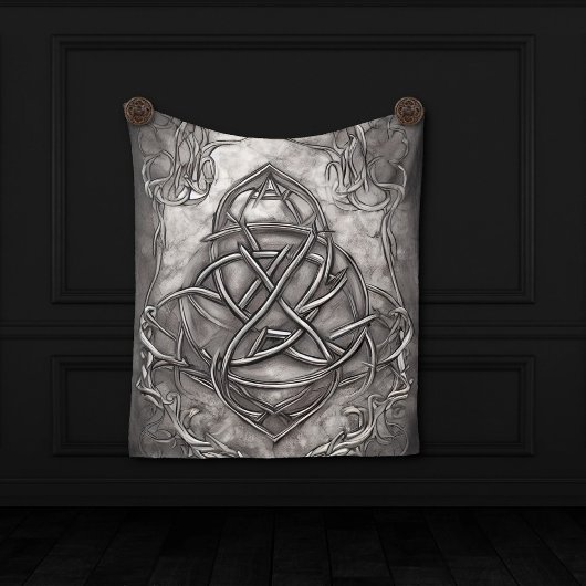 Couverture Polaire Triquetra Trinity Knot Silvery Pewter Faux Metal