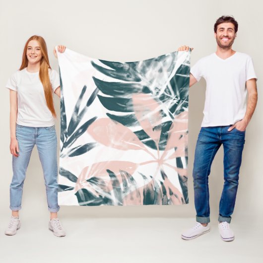 Couverture Polaire Tropical Blush (En situation)
