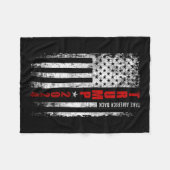 Couverture Polaire Trump 2024 Redonner à l'Amérique le drapeau améric (Devant (Horizontal))
