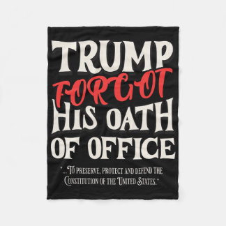 Couverture Polaire Trump a oublié le serment d'office et a juré sur l
