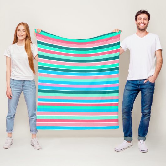 Couverture Polaire Turquoise et rose (En situation)