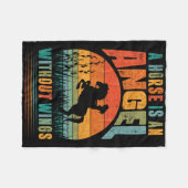 Couverture Polaire Un Cheval Est Un Angle Sans Ailes (Devant (Horizontal))