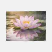 Couverture Polaire Un nénuphar (Devant (Horizontal))