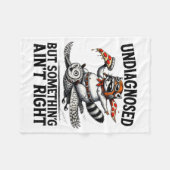 Couverture Polaire Undiagnosed Soing Aint Right Funny Raccoon Zza Owl (Devant (Horizontal))