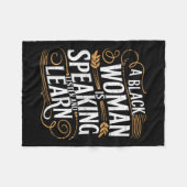 Couverture Polaire Une Femme Noire Parle Écouter Et Apprendre Junetee (Devant (Horizontal))