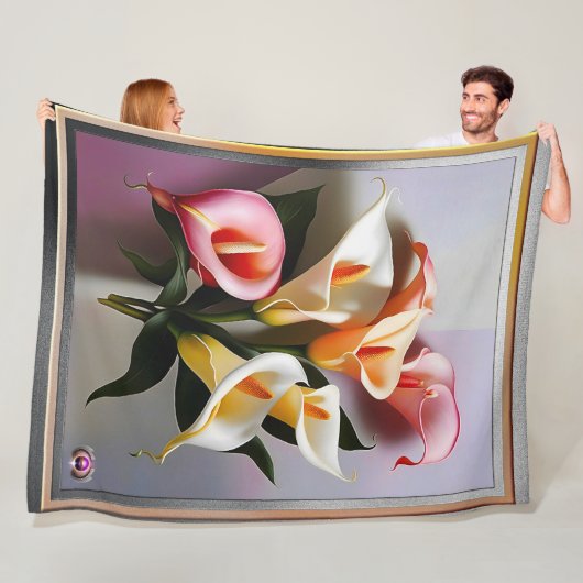 Couverture Polaire Une Floraison De Lys Calla Dans Les Couleurs Paste (En situation)