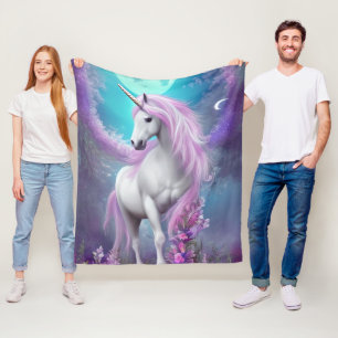 Couverture Polaire Unicorne blanche avec fleurs pourpres et lune.