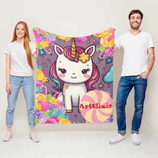 Couverture Polaire Unicorne - Impression de bonbons (En situation)