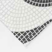 Couverture Polaire vagues noires et blanches en pavé portugais (Coin)