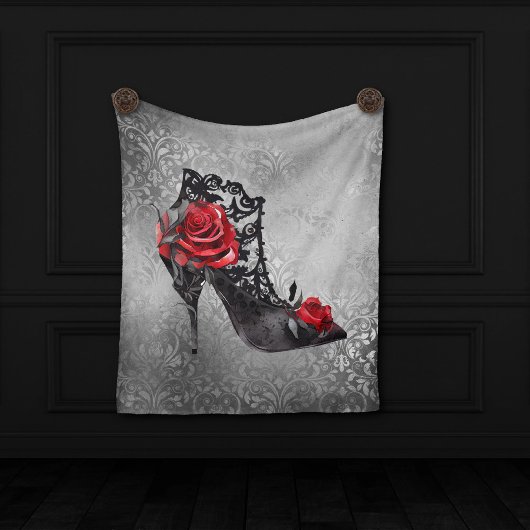 Couverture Polaire Vampy Vogue Grunge | Stiletto Lace Bootie Roses