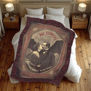 Couverture Polaire Vintage Vampire romantique Dracula embrasser