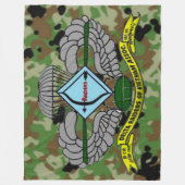 COUVERTURE POLAIRE VOLEURS DE DELTA (Devant)