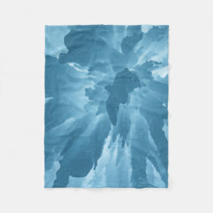 Couverture Polaire Vue en angle faible des stalactites