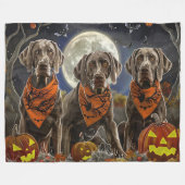 Couverture Polaire Weimaraner Halloween Éffrayant (Devant (Horizontal))