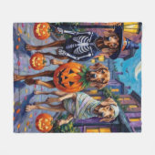 Couverture Polaire Weimaraner Trick-or-Treating en costumes d'Hallowe (Devant (Horizontal))