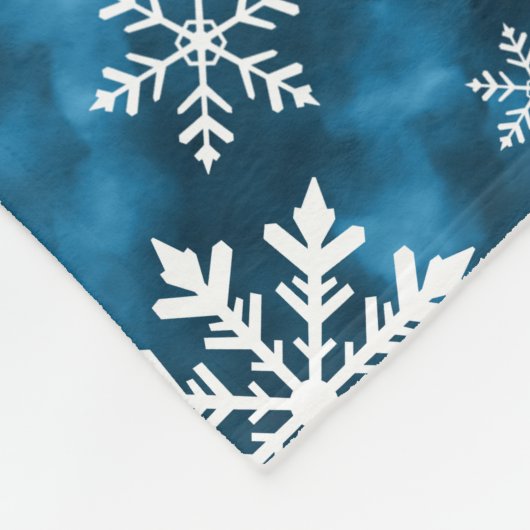 Couverture Polaire White Snowflakes Pattern On Blue Winter (Coin)