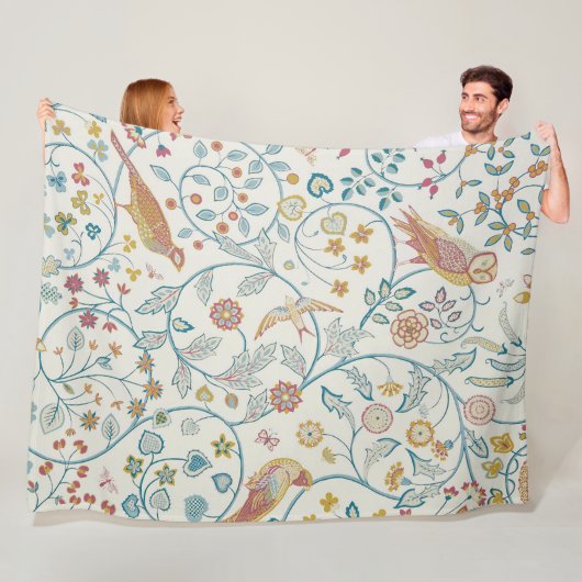 Couverture Polaire William Morris - Owl et Berries (En situation)