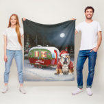 Couverture Polaire Winter Bulldog Caravan Christmas Adventure<br><div class="desc">Laissez-vous tenter par la magie d'une nuit d'hiver enneigée alors qu'une caravane glisse gracieusement à travers le paysage illuminé par la lune. La beauté sereine de la neige scintillante et l'éclat enchanteur de la lune créent une scène captivante, promettant une aventure de Noël inoubliable remplie de chaleur, de joie et...</div>