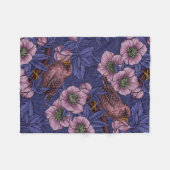 Couverture Polaire Wren et hellebore, violet et rose (Devant (Horizontal))