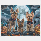 Couverture Polaire Yorkshire Terrier Halloween Éffrayant (Devant (Horizontal))