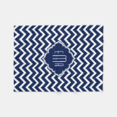 Couverture Polaire Zigzag géométrique bleu et blanc monogramme Chevro (Devant (Horizontal))