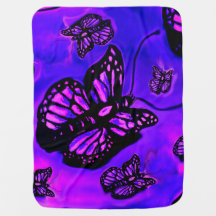Couverture pourpre et rose de bébé de papillon