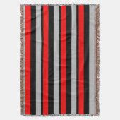 Couverture rayée noire et argentée rouge de jet (devant Vertical)