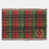 Couverture Red And Green Plaid With Monogram Inside A Wreath (Devant)