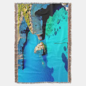 Couverture Refuge de falaise pour voilier Art (devant Vertical)