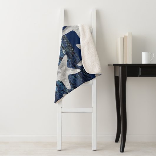 Couverture rustique d'étoiles de mer de bleu (En situation)