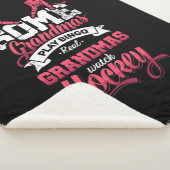 Couverture Sherpa 31.Certains Grands Mères Jouer Bingo Real Grandmas (3/4)