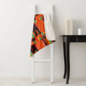 Couverture Sherpa African Kente Cloth (En situation)