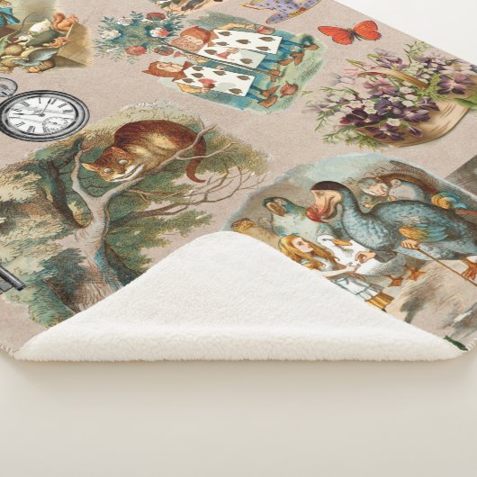 Couverture Sherpa Alice à Wonderland Cheshire Cat Characters (3/4)