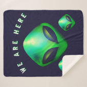Couverture Sherpa Alien Heads "We Are Here"  (Devant (Horizontal))